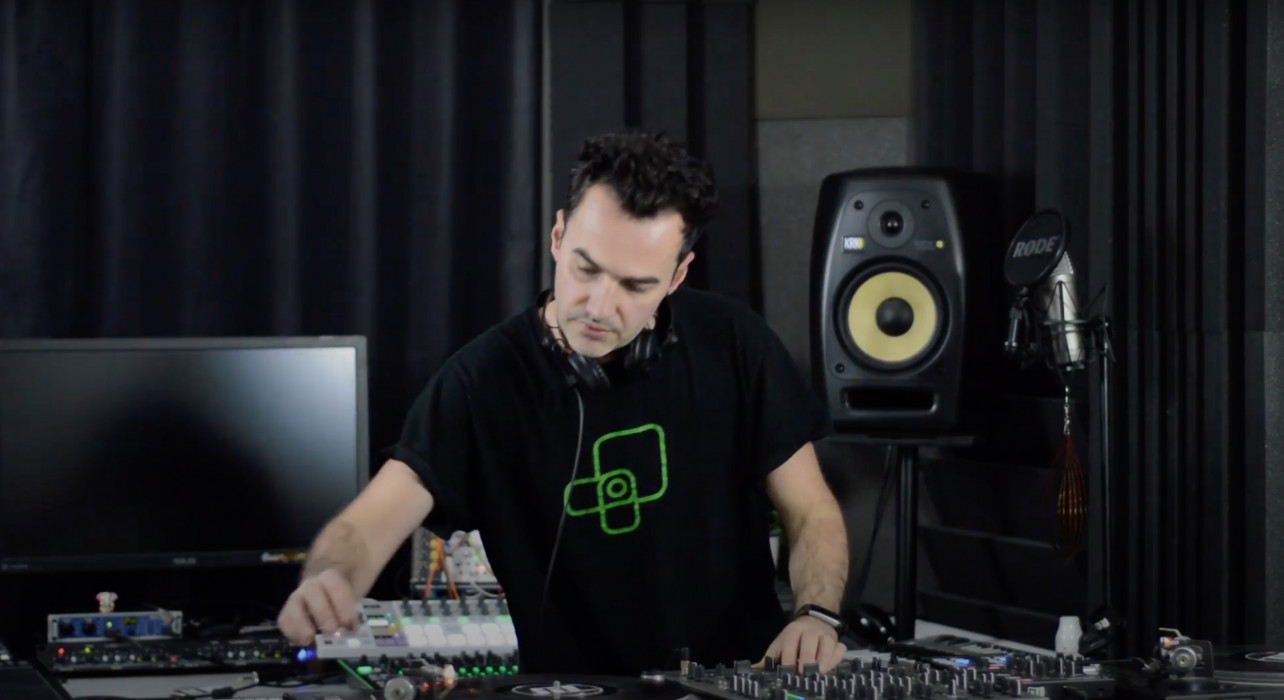 Tronic Thursdays with Sinisa Tamamovic - Live stream techno mix