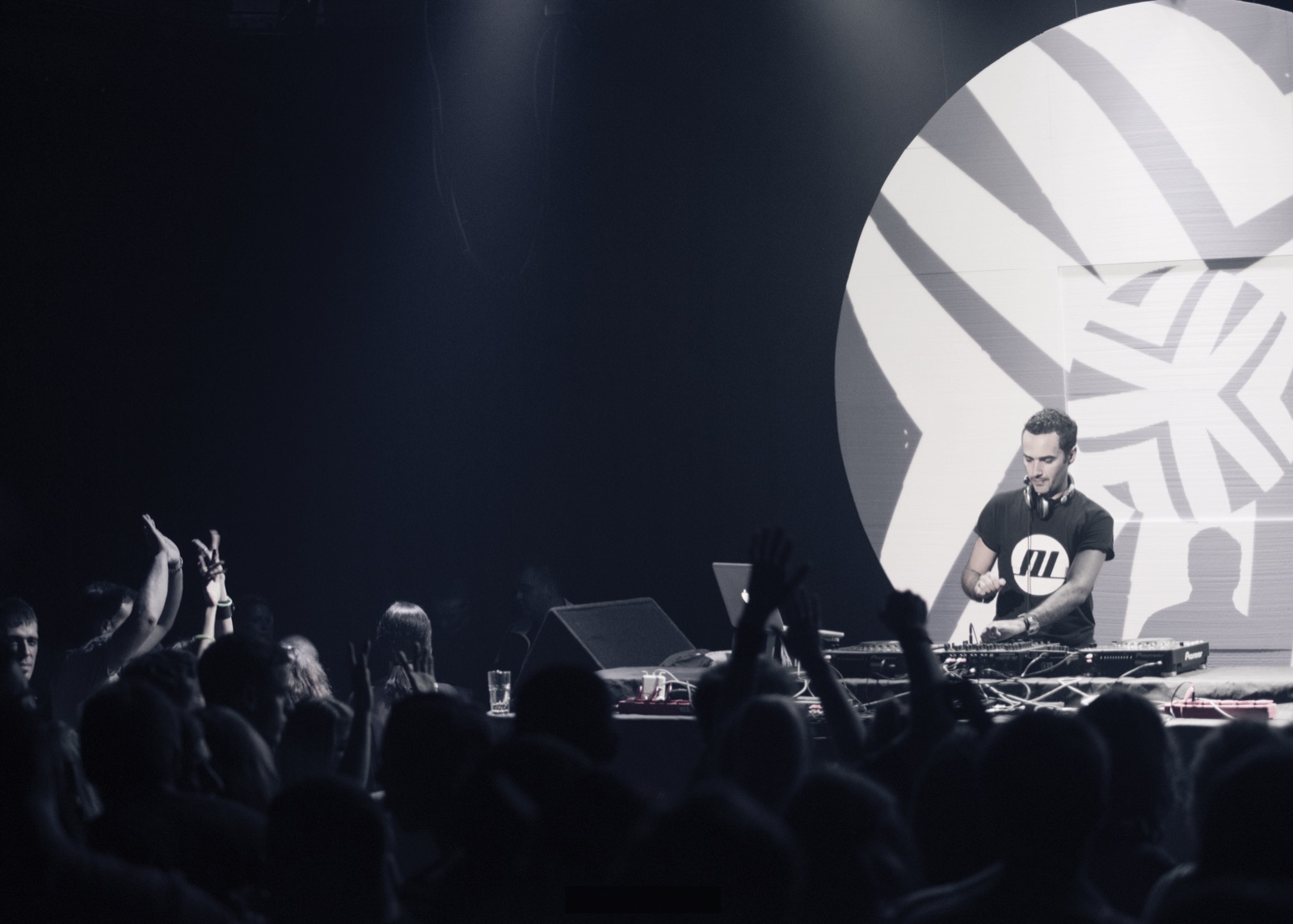 Sinisa Tamamovic live