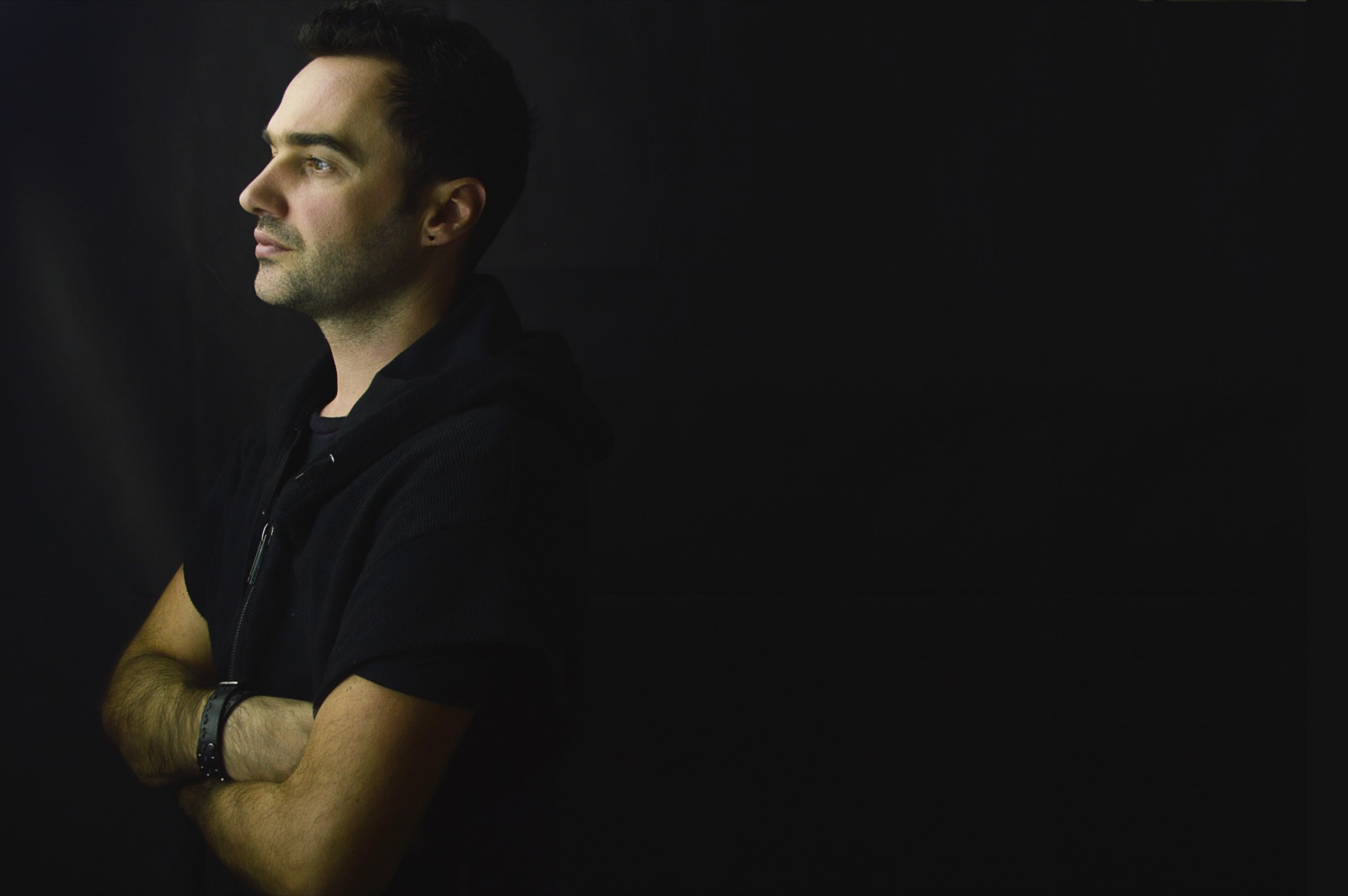 Sinisa Tamamovic, Profile